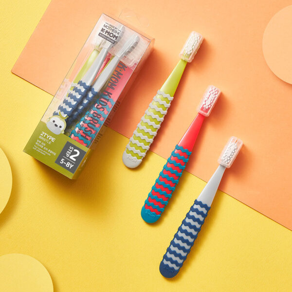 K-MOM Children's toothbrushes Phase II (5 to 8 years)