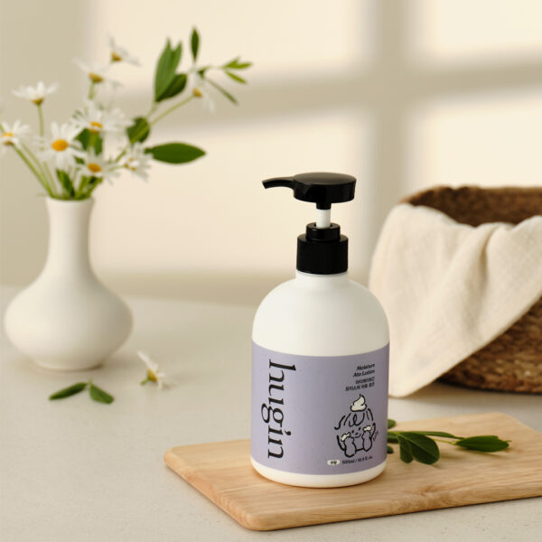 hug'in by Mother-K intensyviai drėkinantis kūno losjonas kūdikiams ir vaikams, 500 ml.